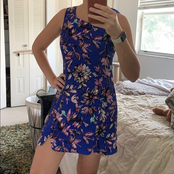 Floral Dress - Picture 7 of 7